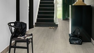 Ламинат Quick-Step Signature SIG4764 Дуб Бежевый Брашированный